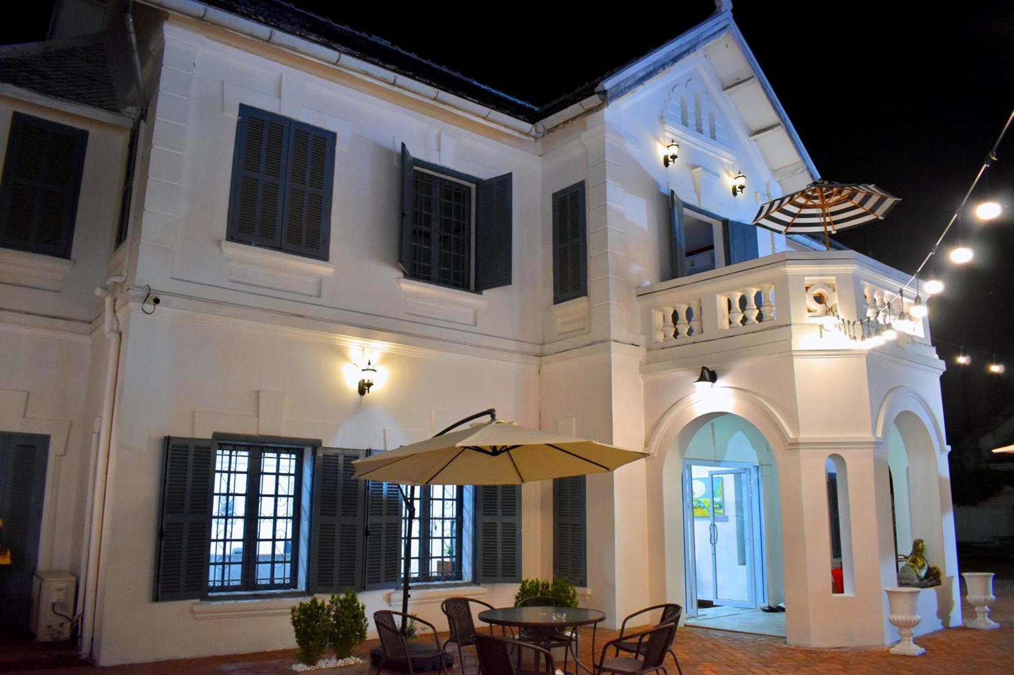 Monsane Villa لوانغ برابانغ المظهر الخارجي الصورة