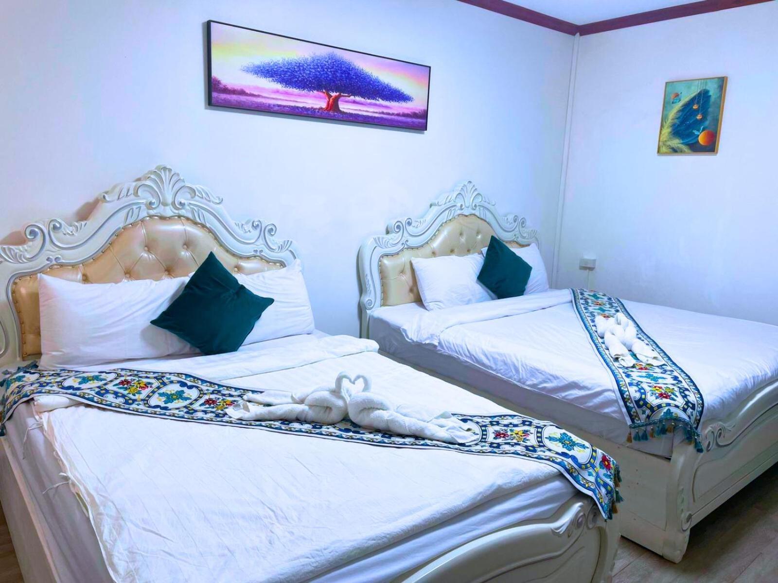 Monsane Villa لوانغ برابانغ المظهر الخارجي الصورة